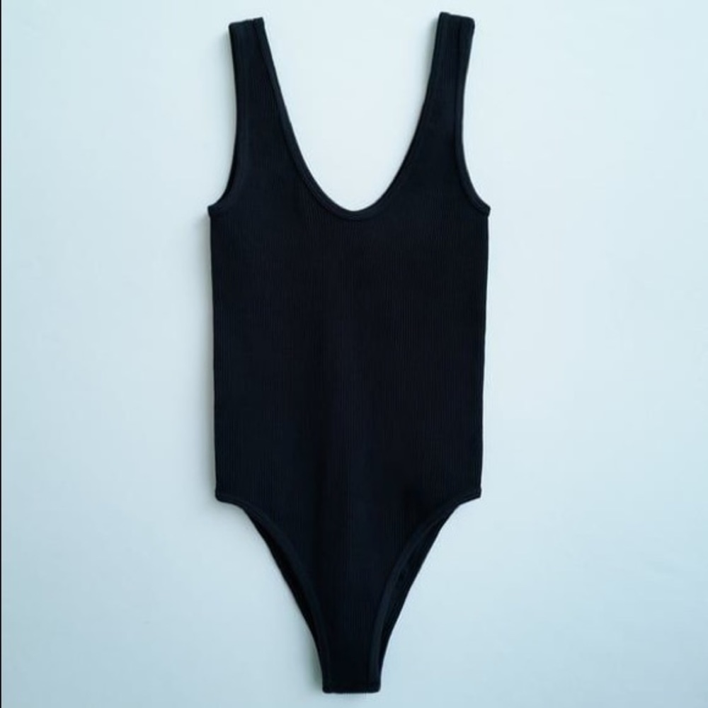 Black Sleeveless Zara Bodysuit Size XS-S